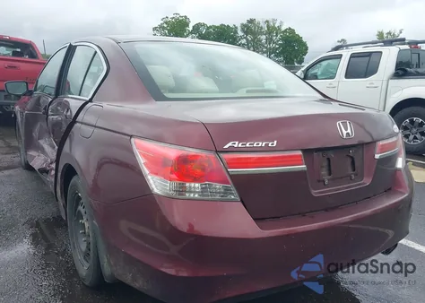 2011 Honda Accord 2.4 Lx из США, поврежденный, VIN 1HGCP2F3XBA041711